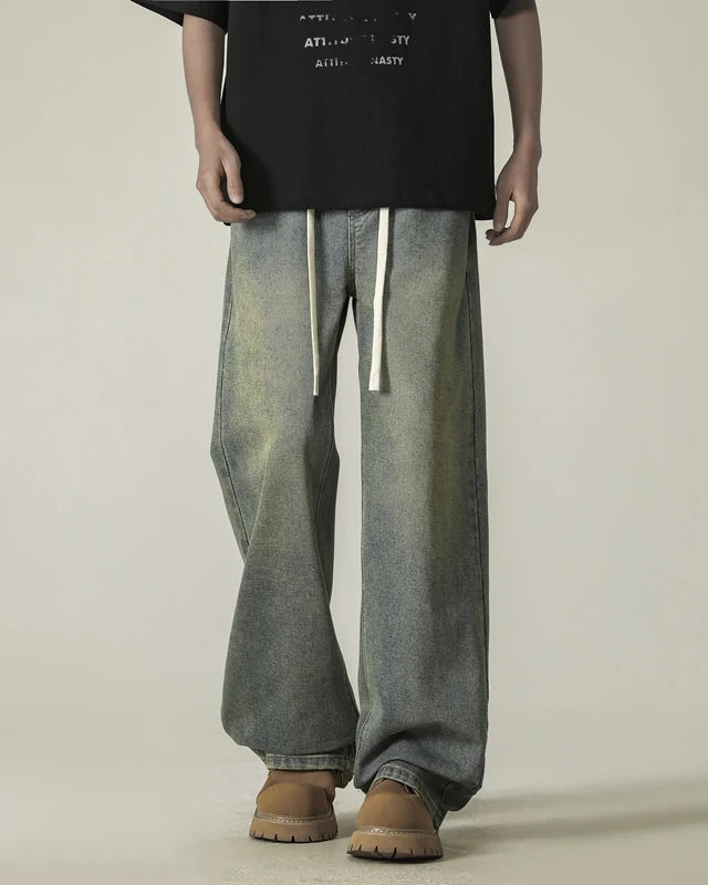 Distressed Loose Jeans